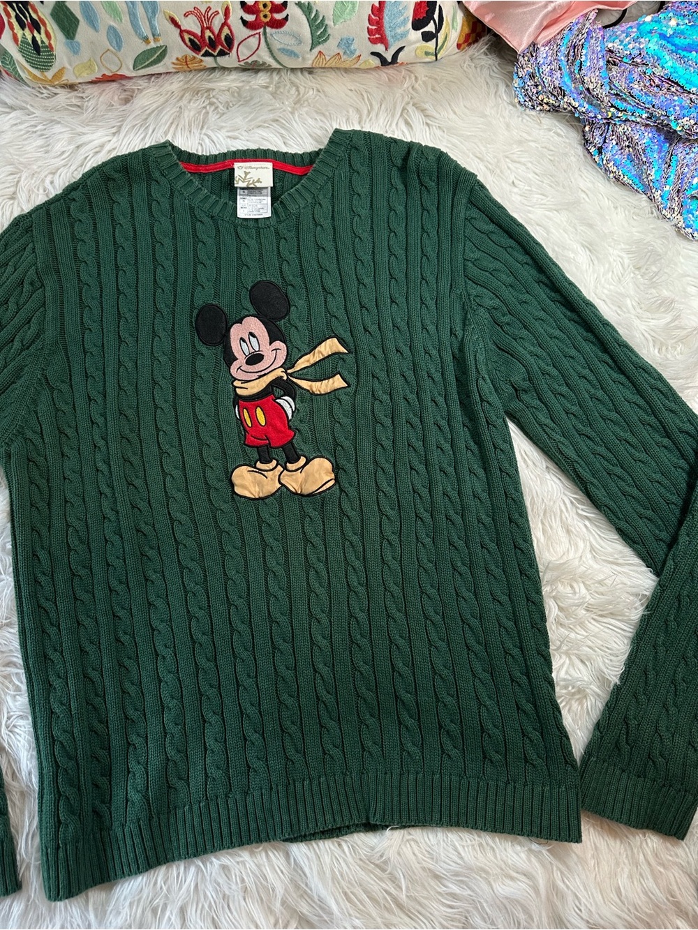 Disney • Men’s Cable Knit Holiday Mickey Sweater
